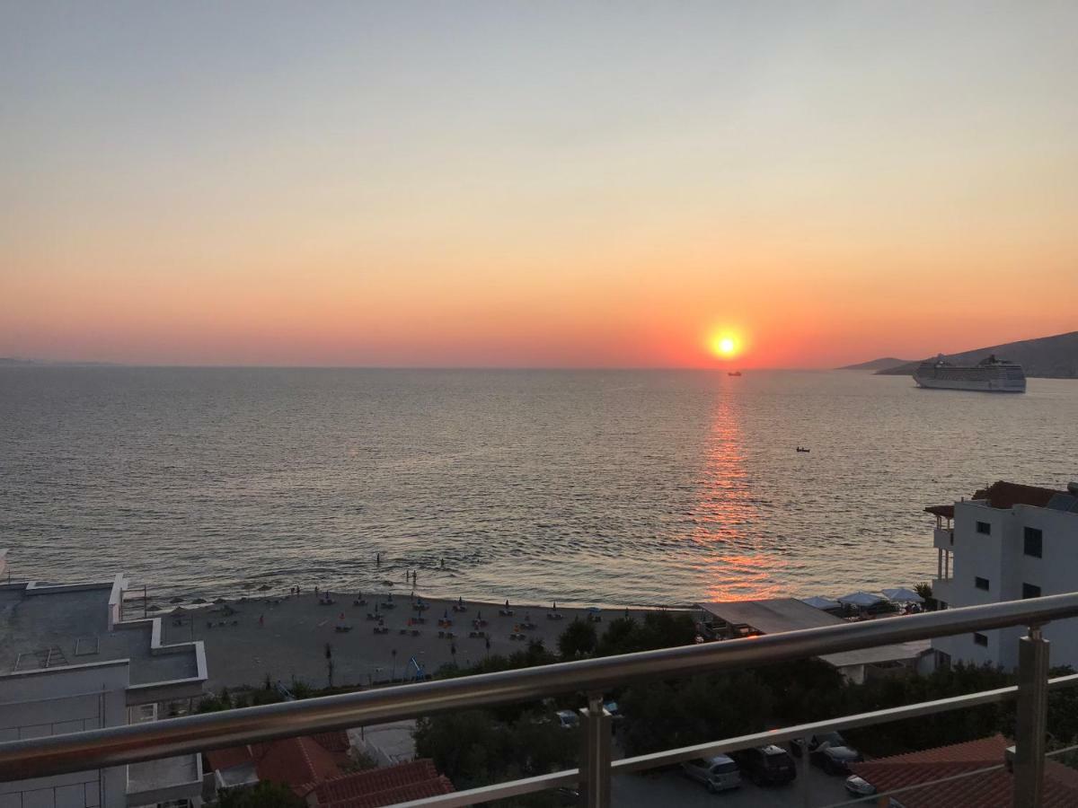 Sunset Apartment Sarandë Exterior foto