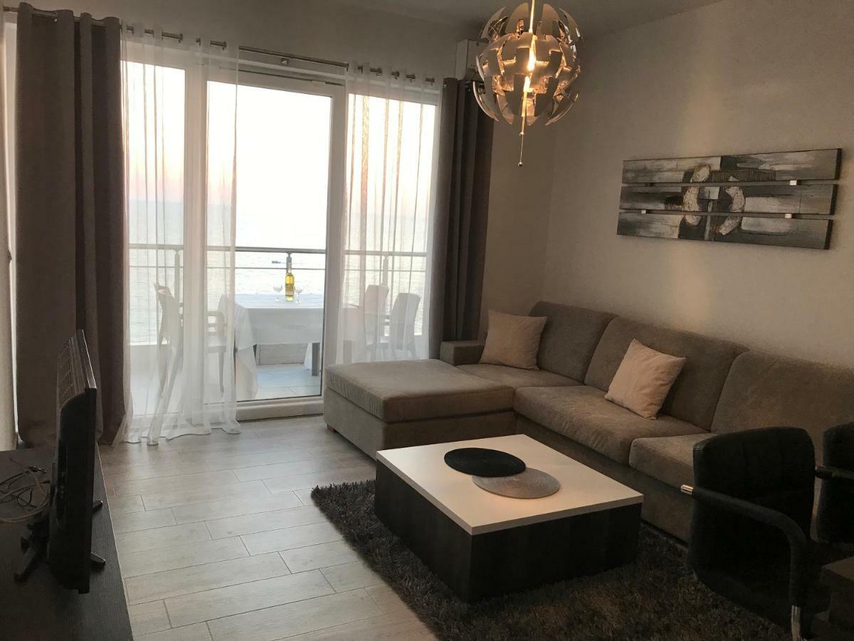 Sunset Apartment Sarandë Exterior foto